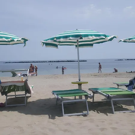 Nyaraló Alfiere Del Mare Lido degli Scacchi